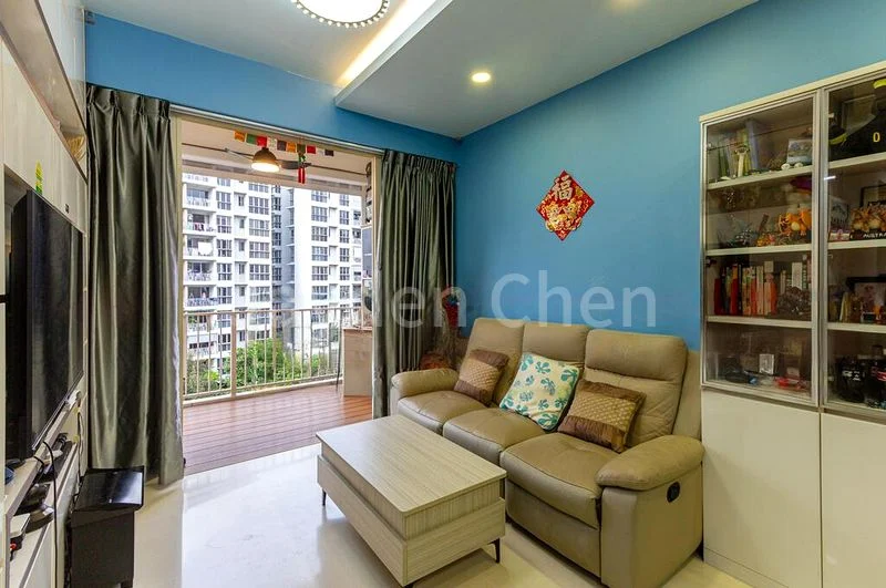 3 Bed Executive Condo for Sale in Watercolours - Image 5