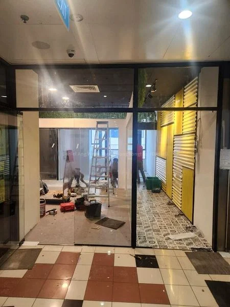 Shop / Shophouse for Rent: Peninsula Shopping Centre - Image 6
