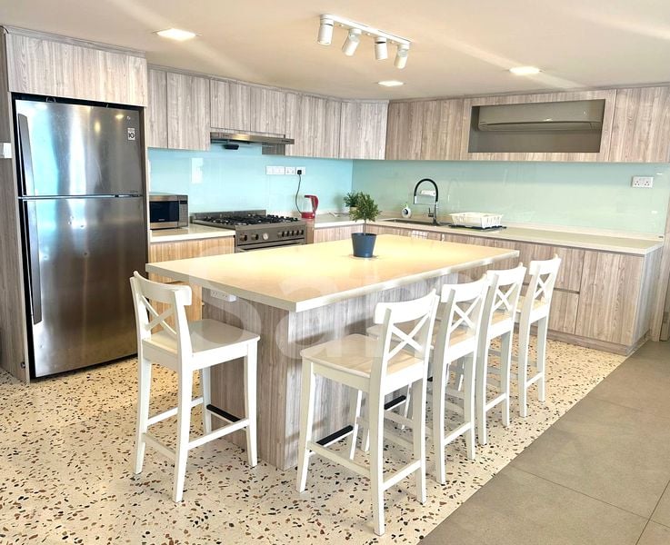 Master Room (Condo) for Rent in  Keng Soon Building - Image 6