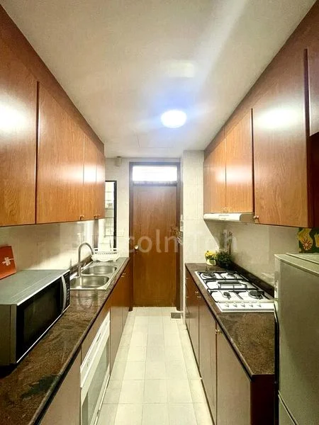 Master Room (Condo) for Rent in  Harbourlights - Image 5