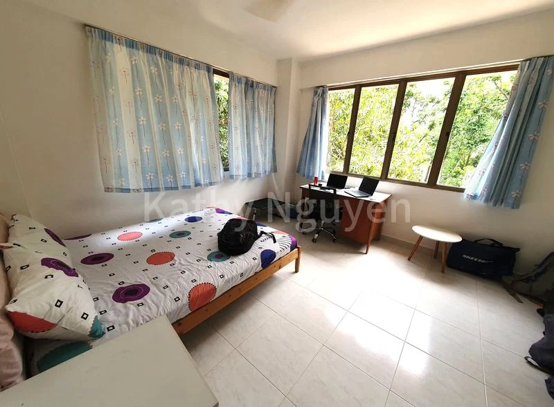 Master Room (Condo) for Rent in  Balmoral Luck - Image 2