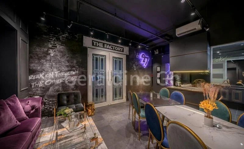 Light Industrial (B1) for Sale: Midview City - Image 4