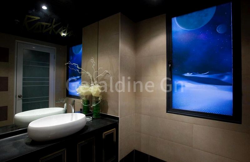 Light Industrial (B1) for Sale: Midview City - Image 6