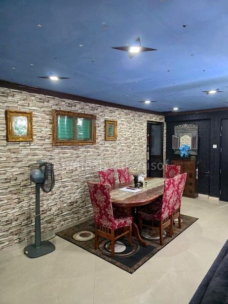 5 Room (5I) HDB for Sale in  305D Anchorvale Link - Image 4