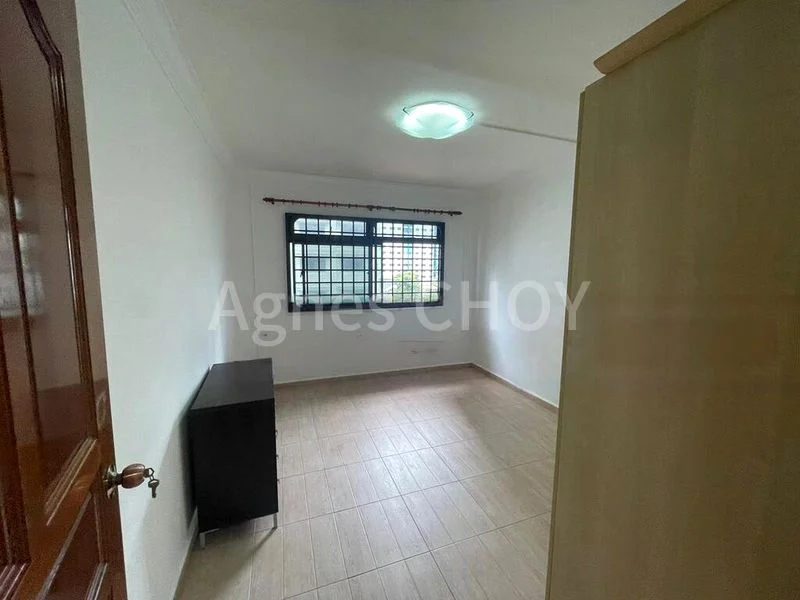 Executive HDB for Rent in  662 Choa Chu Kang Crescent - Image 4