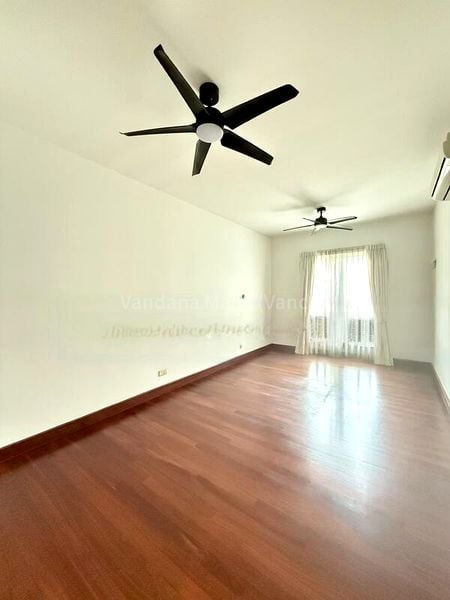 5 Bed Condo for Rent in  Pebble Bay - Image 11