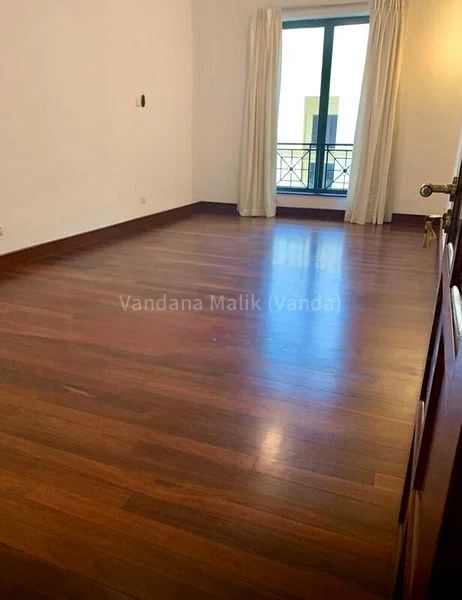 5 Bed Condo for Rent in  Pebble Bay - Image 4