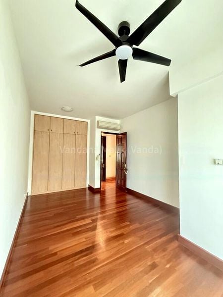 5 Bed Condo for Rent in  Pebble Bay - Image 9