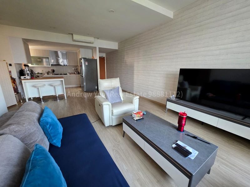 3 Bed Condo for Rent in  Kerrisdale - Image 4