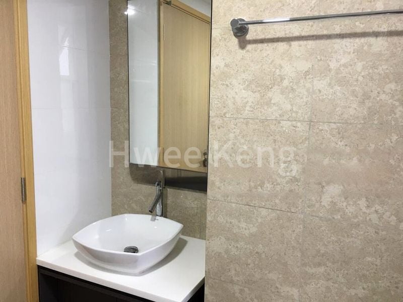 Common Room (Condo) for Rent in Forestville - Image 3