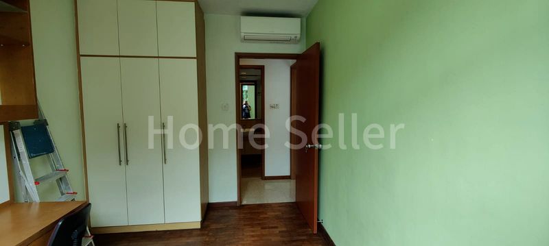 3 Bed Executive Condo for Sale in Lilydale - Image 9