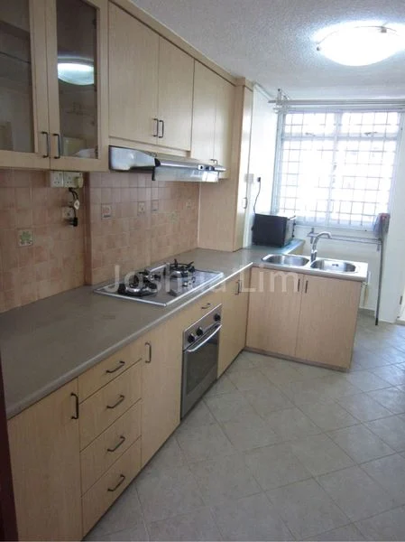 3 Room (3I) HDB for Rent in  6 Ghim Moh Road - Image 6