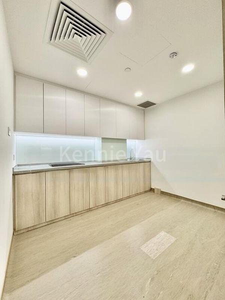 Medical Suite for Rent: Mount Elizabeth Hospital / Medical Center - Image 11