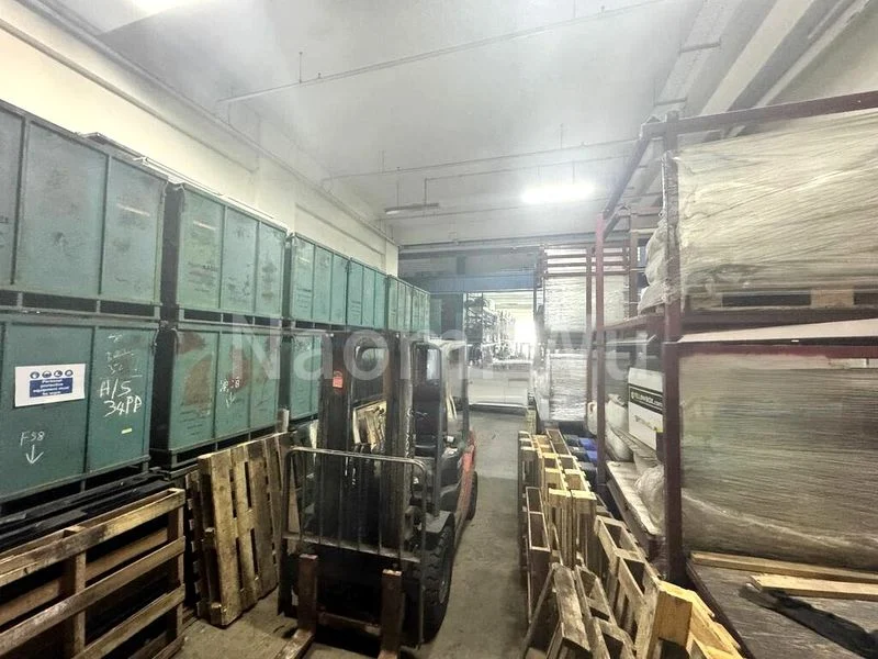 Factory / Workshop (B2) for Sale: Low-Cost Chemical Factory Takeover in Tuas - Image 4