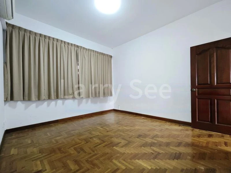 Master Room (Landed) for Rent in  Jalan Arif - Image 14