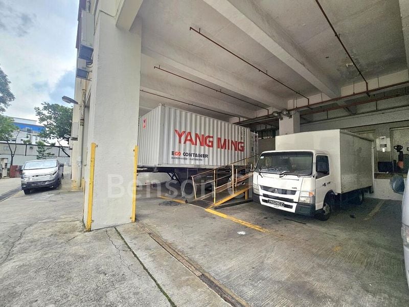 Warehouse for Rent: Genting Building - Image 5