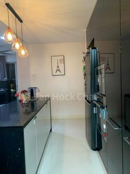 2 Bed Apartment (Condo) for Rent in  The Centris - Image 9