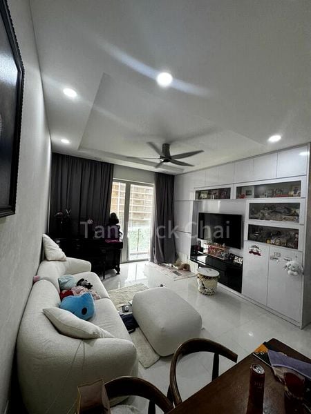 2 Bed Apartment (Condo) for Rent in  The Centris - Image 6