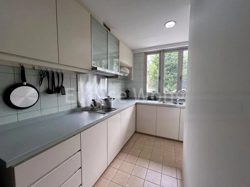 Common Room (Condo) for Rent in  Le Crescendo - Image 2