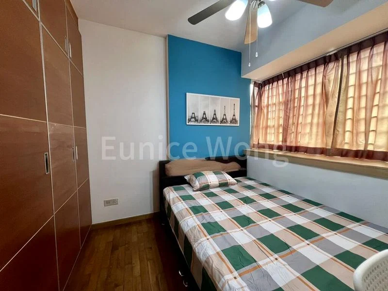 Common Room (Condo) for Rent in  Le Crescendo - Image 5