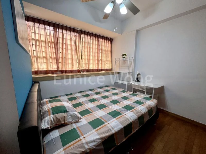 Common Room (Condo) for Rent in  Le Crescendo - Image 4