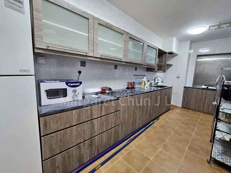 5 Room (5I) HDB for Rent in  172C Edgedale Plains - Image 2