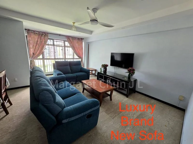 5 Room (5I) HDB for Rent in  172C Edgedale Plains - Image 11