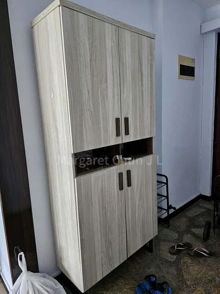 5 Room (5I) HDB for Rent in  172C Edgedale Plains - Image 3