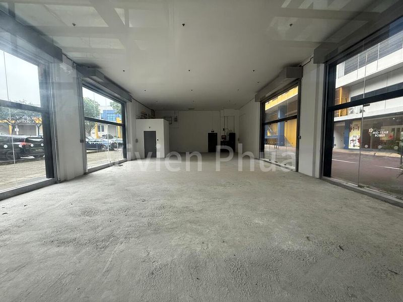 Tradehub 21: Light Industrial (B1) Property for Rent - Image 1