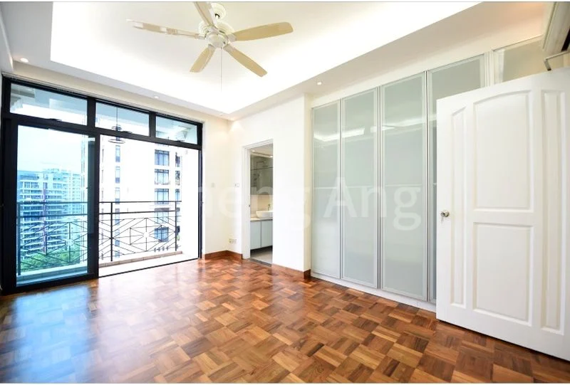 5 Bed Condo for Rent in  Spring Grove - Image 8