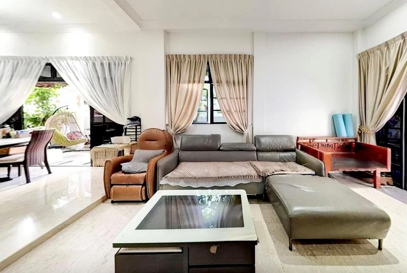 5 Bed Corner Terrace (Landed) for Sale in  Silahis Ville - Image 9