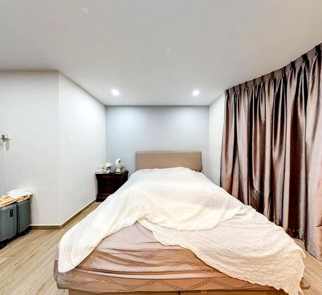 5 Bed Corner Terrace (Landed) for Sale in  Silahis Ville - Image 8