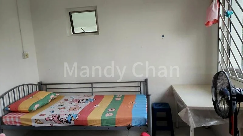Common Room (HDB) for Rent in  419 Fajar Road - Image 1