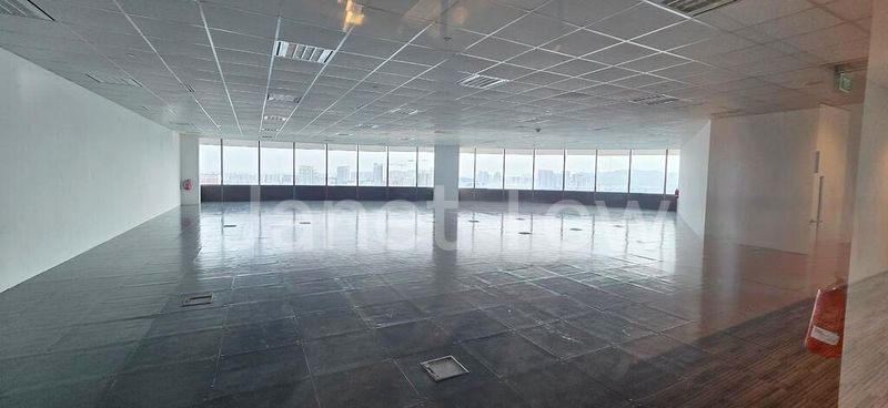 Office for Rent: Westgate Tower - Image 2