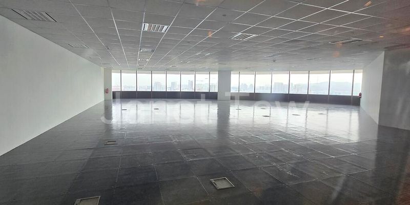 Office for Rent: Westgate Tower - Image 1