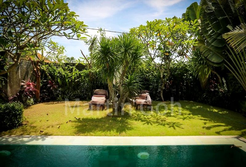 8 Bed Bungalow (Landed) for Sale in  College Green - Image 4