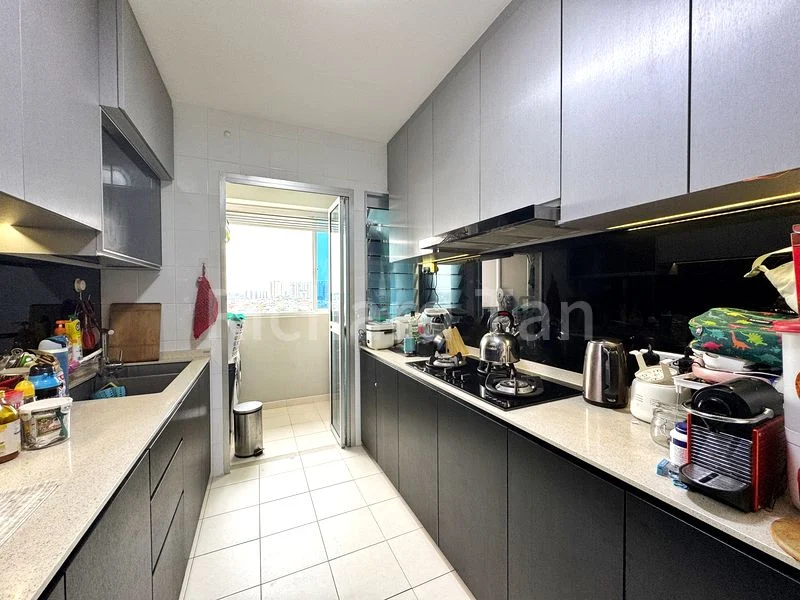 4 Room (4A) HDB for Sale in 988C Buangkok Green - Image 3