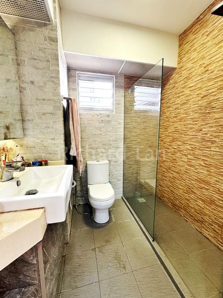 4 Room (4A) HDB for Sale in 988C Buangkok Green - Image 6