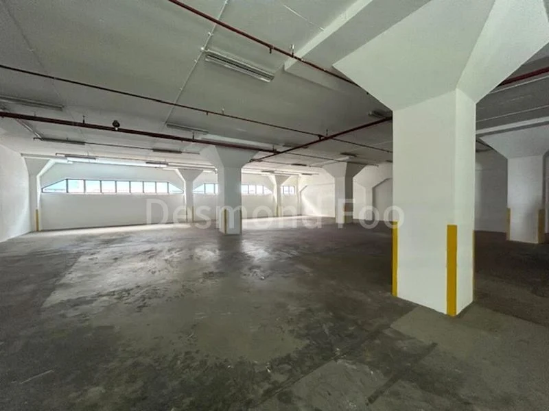 Warehouse for Rent: Light industrial space near Aljunied MRT - Image 2