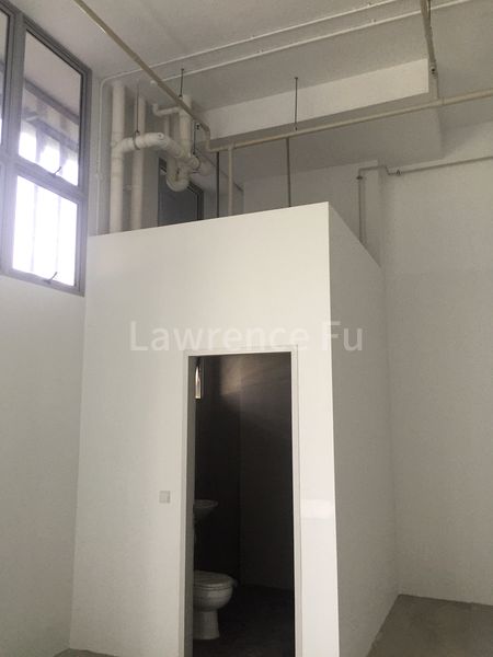 Light Industrial (B1) for Sale in  Mapex - Image 5
