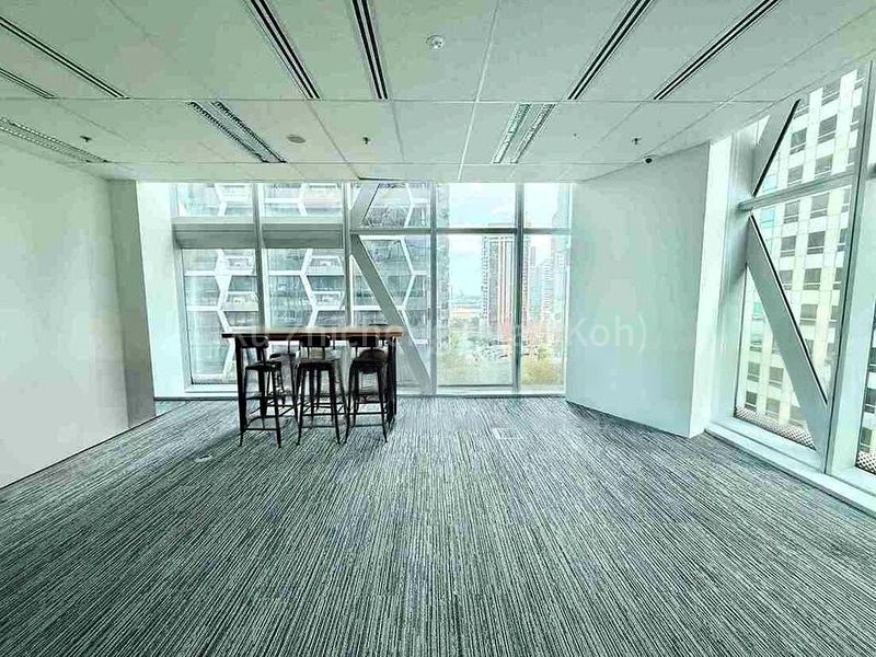 Office for Rent: UIC Building - Image 12