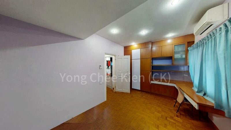 5 Bed Terraced House (Landed) for Sale in  Lim Ah Pin Road - Image 1