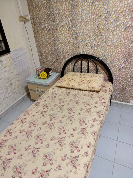 Common Room (HDB) for Rent in  314 Woodlands Street 31 - Image 10