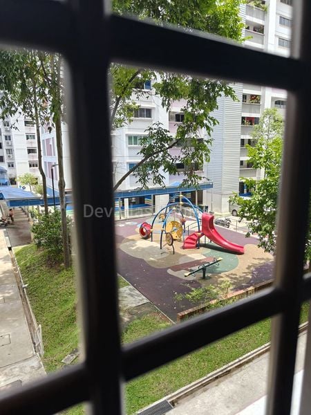 Common Room (HDB) for Rent in  314 Woodlands Street 31 - Image 12