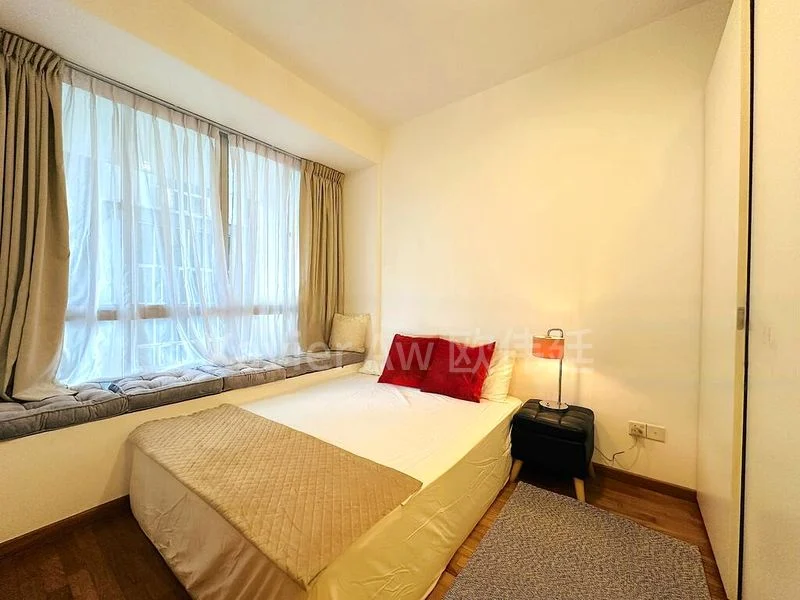 1 Bed Apartment (Condo) for Rent in  The Axis - Image 4