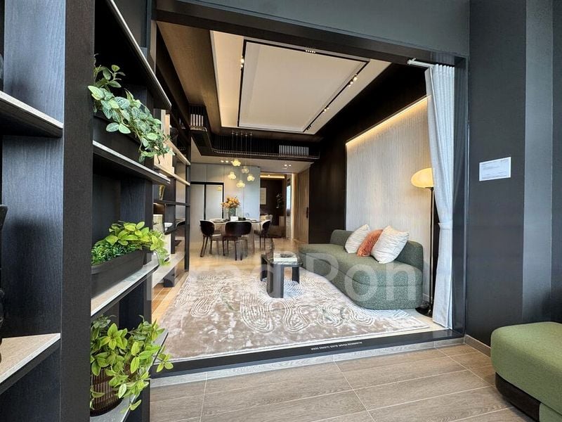 3 Bed Executive Condo for Sale in Otto Place - Image 4