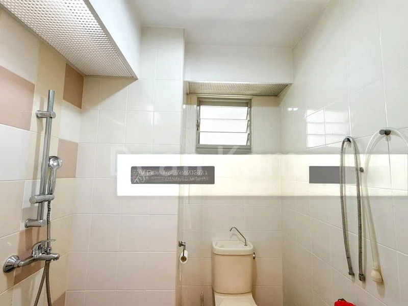 4 Room (4A) HDB for Sale in  305A Punggol Road - Image 4