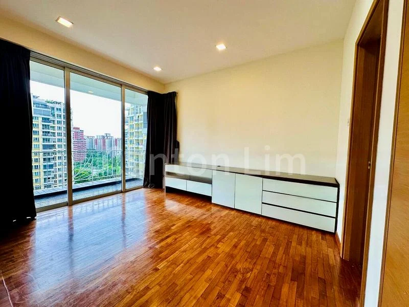 4 Bed Condo for Rent in  Ris Grandeur - Image 8