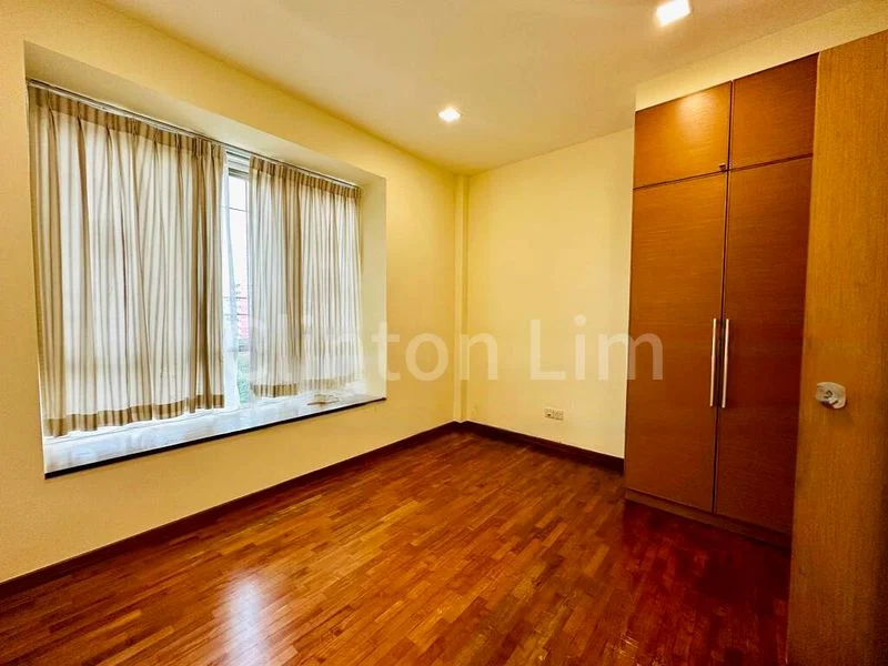 4 Bed Condo for Rent in  Ris Grandeur - Image 6