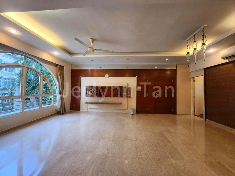 2 Bed Condo for Rent in  Dormer Park - Image 1